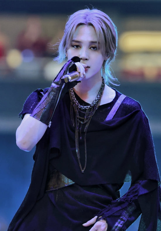Jimin Charms Madrid with Vampire Visuals & Spanish Message During 'ARIRANG' Tour