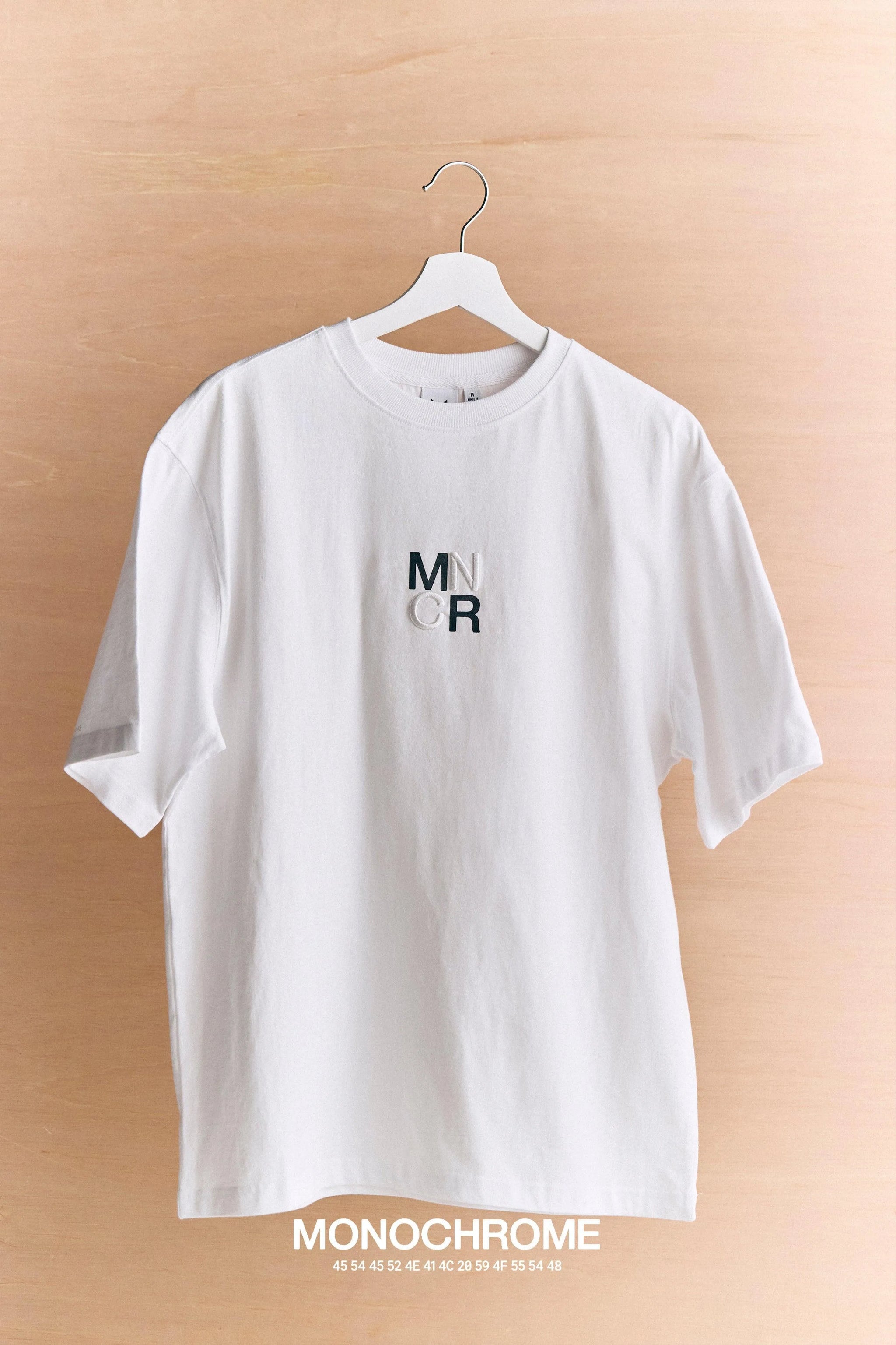 BTS ポップアップMONOCHROME Tシャツ　Mサイズ Buy BTS x MONOCHROME Merch Collab | Oppa Store